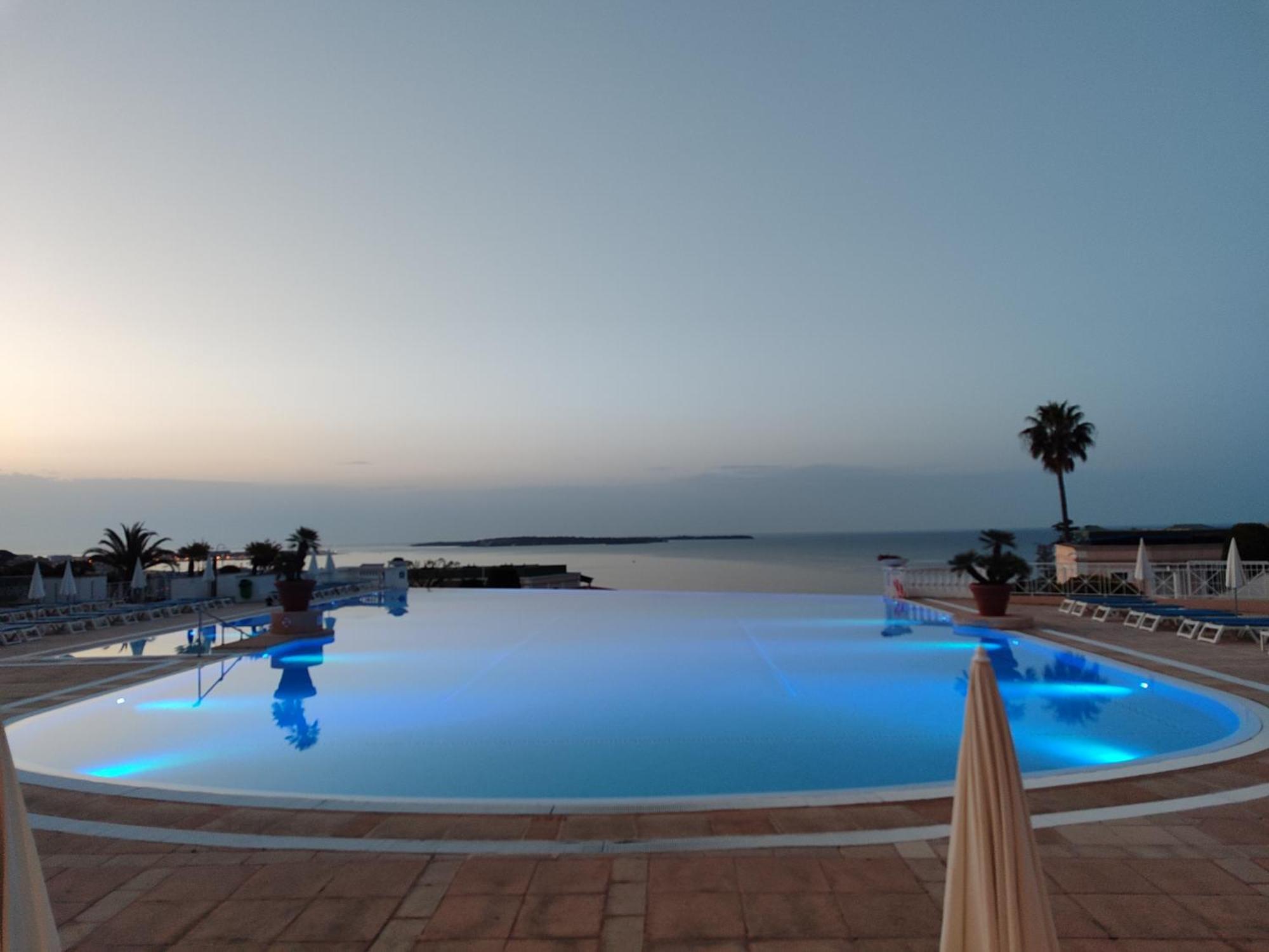 Cannes & More Exterior foto